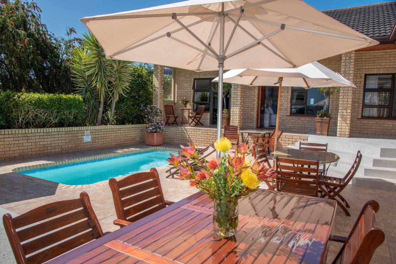 קניסנה Amber Guest Lodge מראה חיצוני תמונה