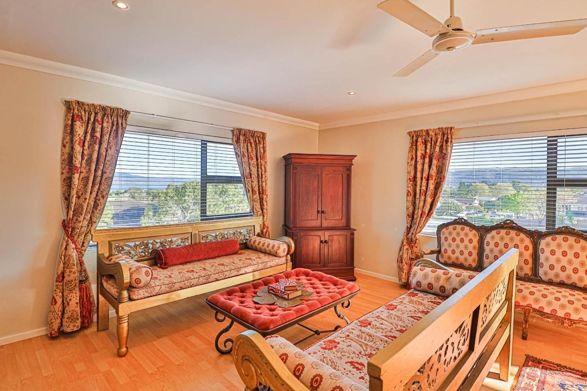 קניסנה Amber Guest Lodge מראה חיצוני תמונה